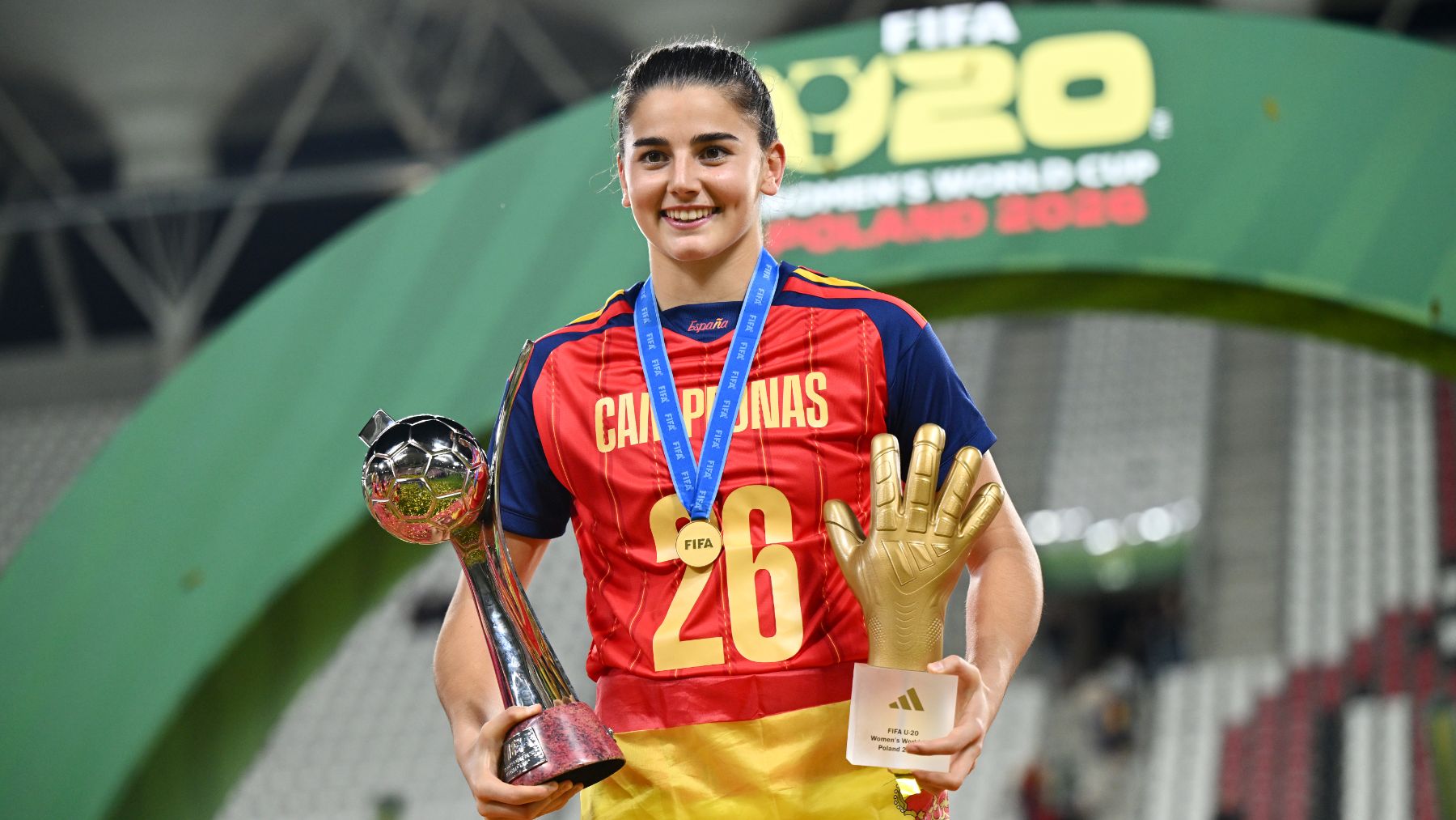 Laia López, Mundial Sub-20, España, Fábrica