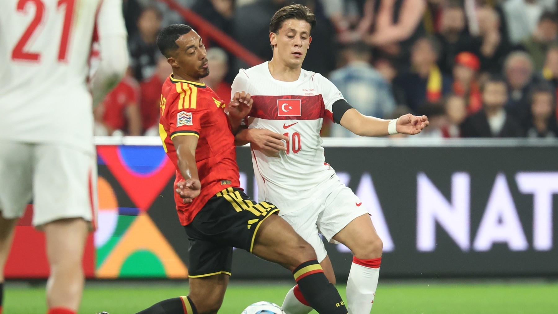 Arda Güler pierde la sonrisa con Turquía tras una Liga de Naciones para olvidar