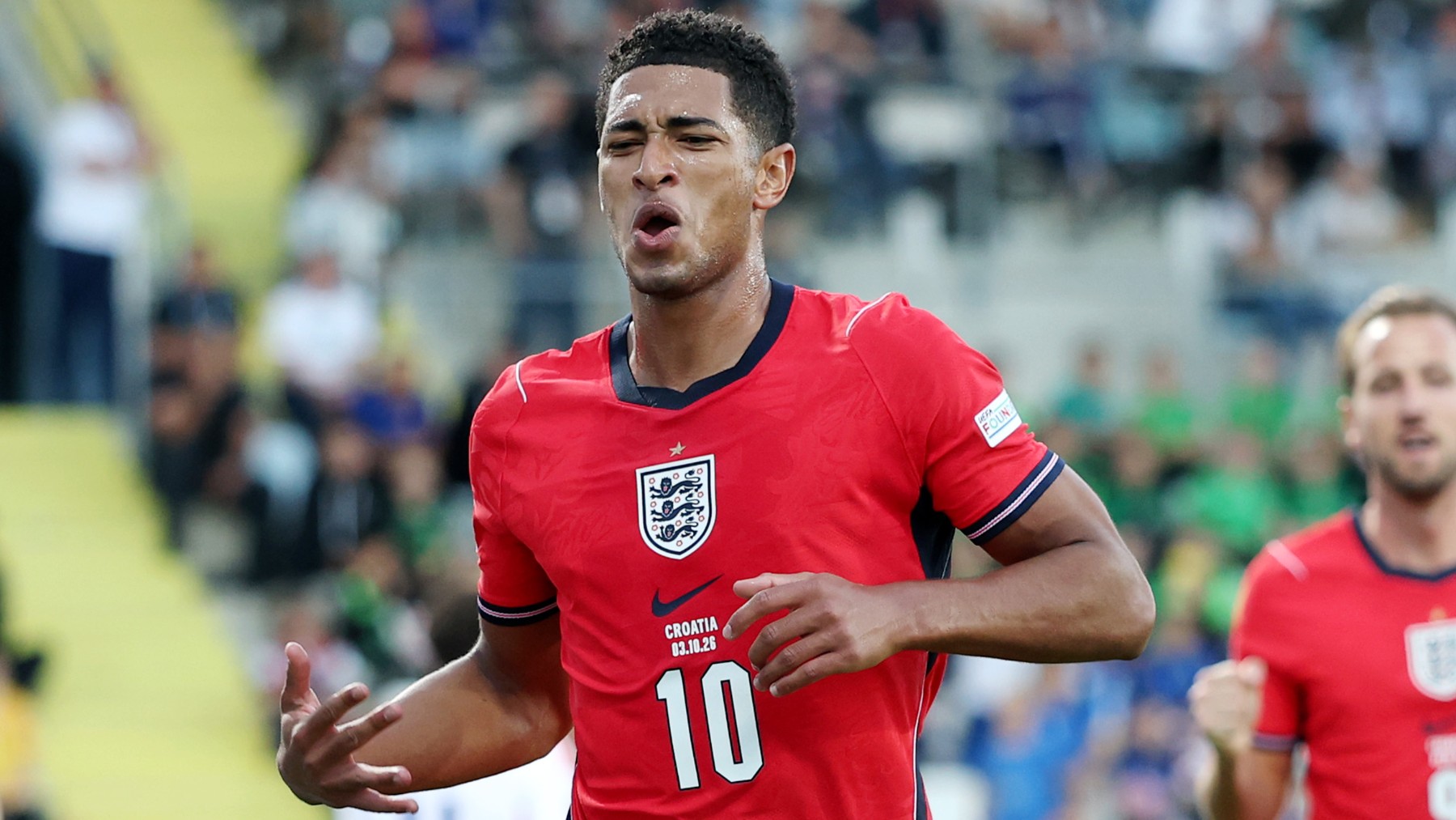 Bellingham impone su magia: gol y dos asistencias en la primera parte del Inglaterra - Croacia