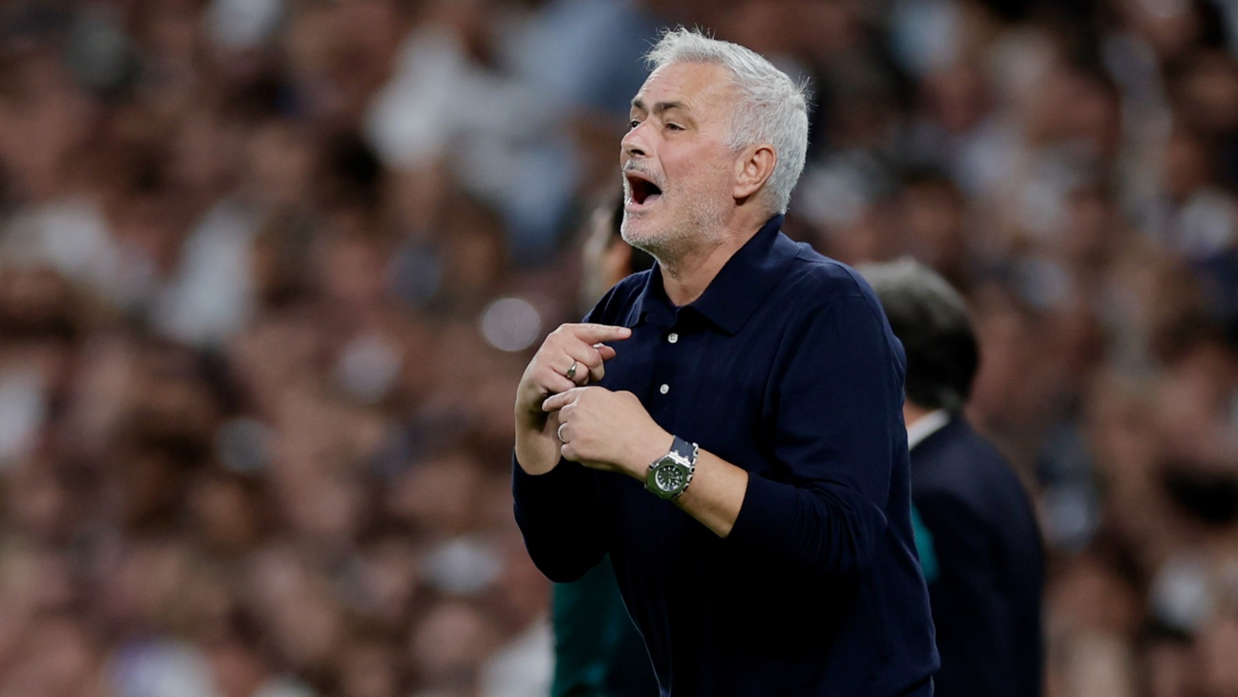 Mourinho blinda al Real Madrid antes de volver a Roma