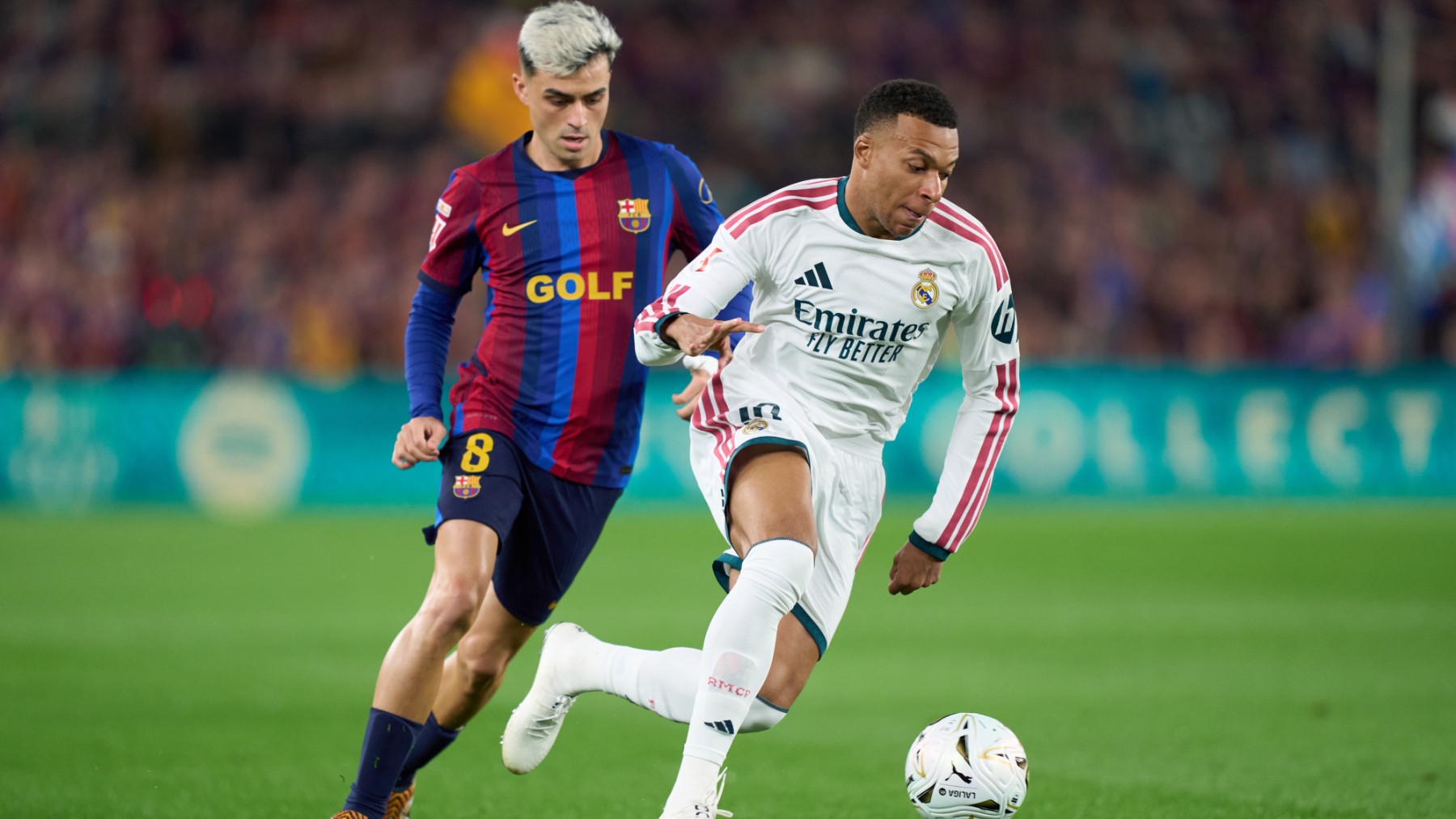 Pedri y Mbappé en el Clásico