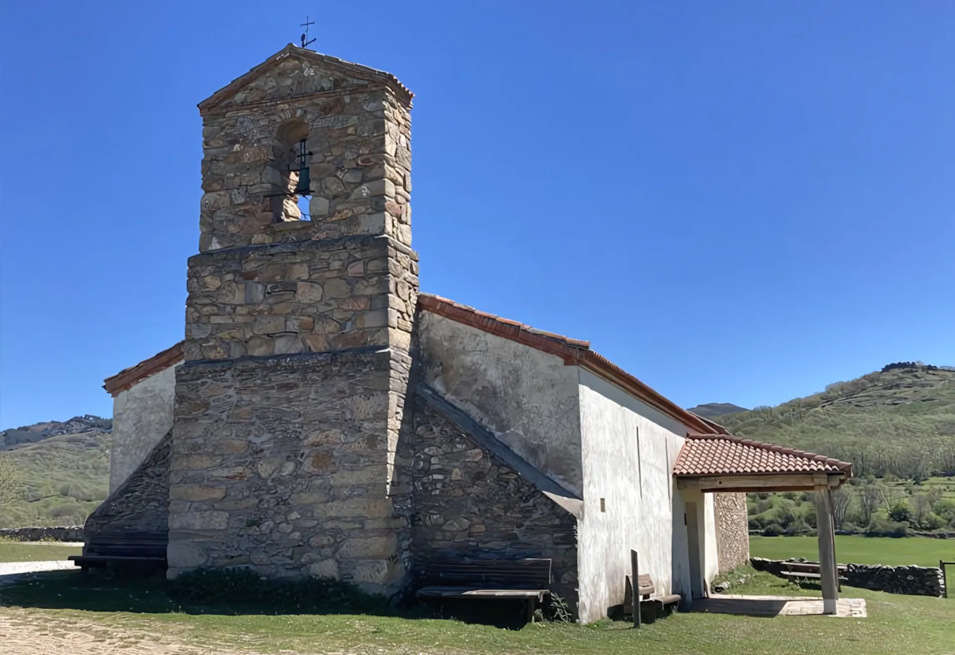 Ermita de Nuestra Señora de Nazaret. @ Ayuntamiento Montejo de la Sierra