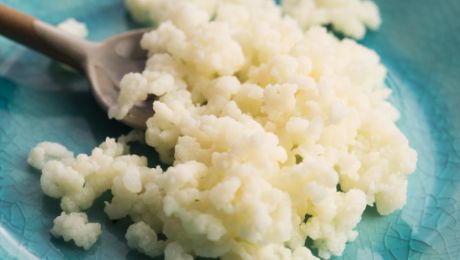 Explora los beneficios del k&eacute;fir: &iexcl;te sorprender&aacute;n!