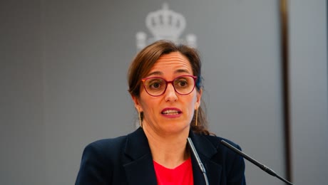 La pol&iacute;tica sanitaria de M&oacute;nica Garc&iacute;a agrava las listas de espera: 853.000 pacientes pendientes de cirug&iacute;a