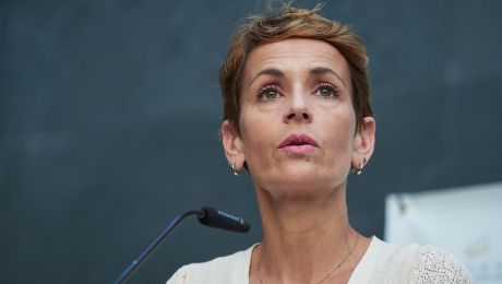 Chivite deja a Navarra como la &uacute;nica comunidad sin cirug&iacute;a rob&oacute;tica en su sistema p&uacute;blico de salud