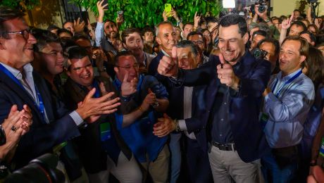 Moreno reconoce no haber sacado &laquo;matr&iacute;cula de honor, pero s&iacute; sobresaliente&raquo;: nunca el PP tuvo tantos votos en Andaluc&iacute;a