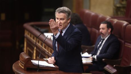 Feijóo responde a Sánchez: «Usted es el nexo político corruptor, disuelva las Cortes y vayamos a votar»