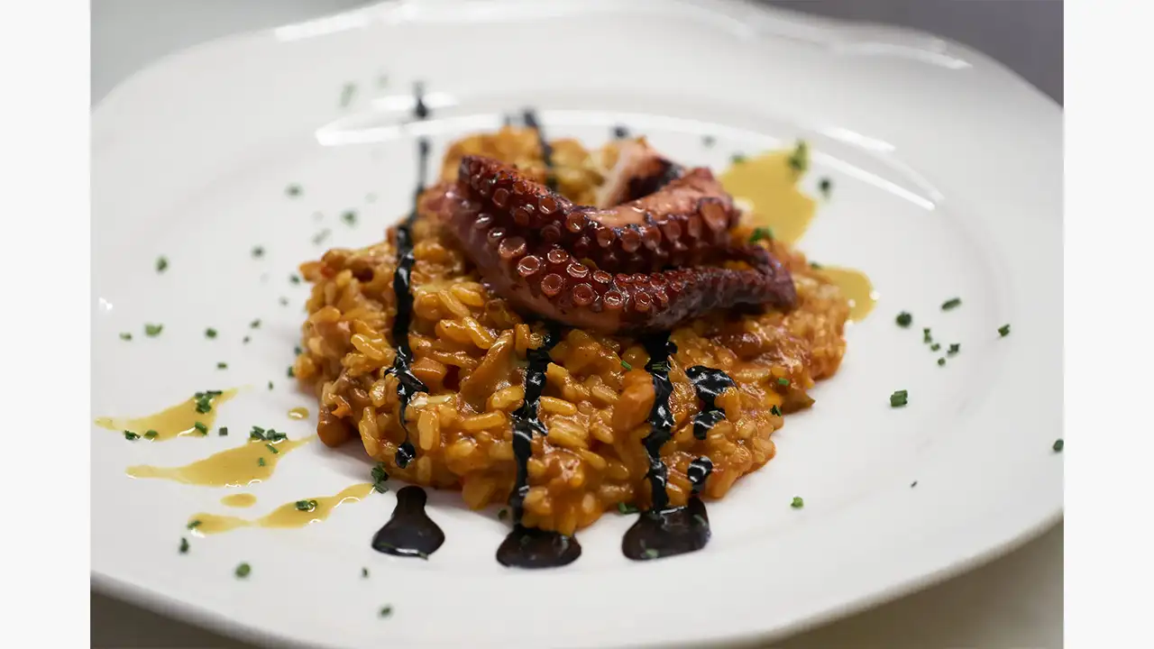Arroz con pulpo en La Castela. @ La Castela