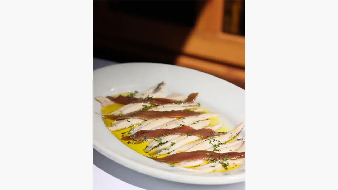 Boquerones y anchoas. @ De la Riva