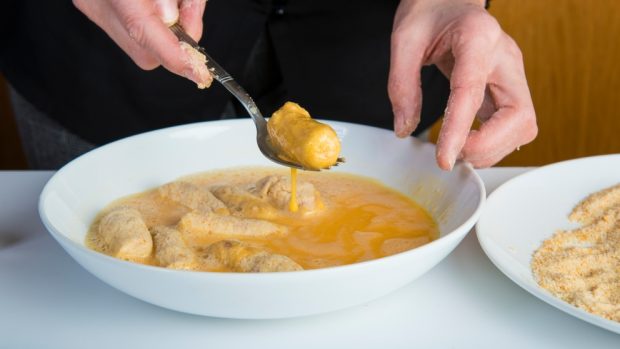 croquetas de pollo con puré de verduras