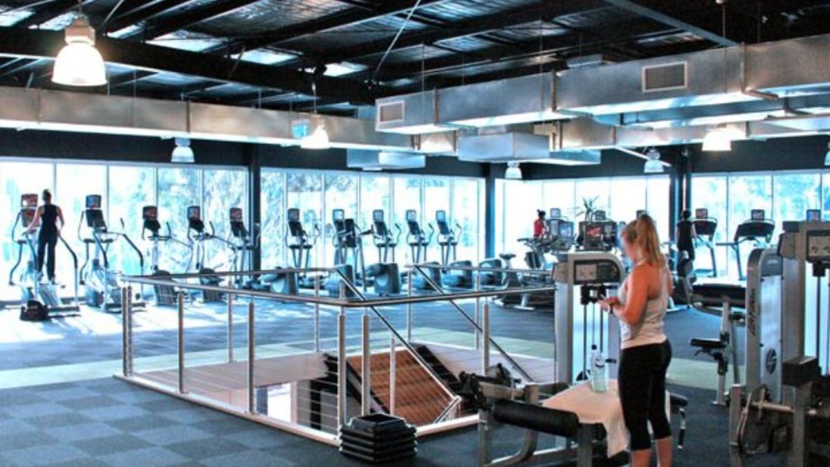 ¿Nuevo en el gimnasio? Anota los consejos para los primeros días en el gym