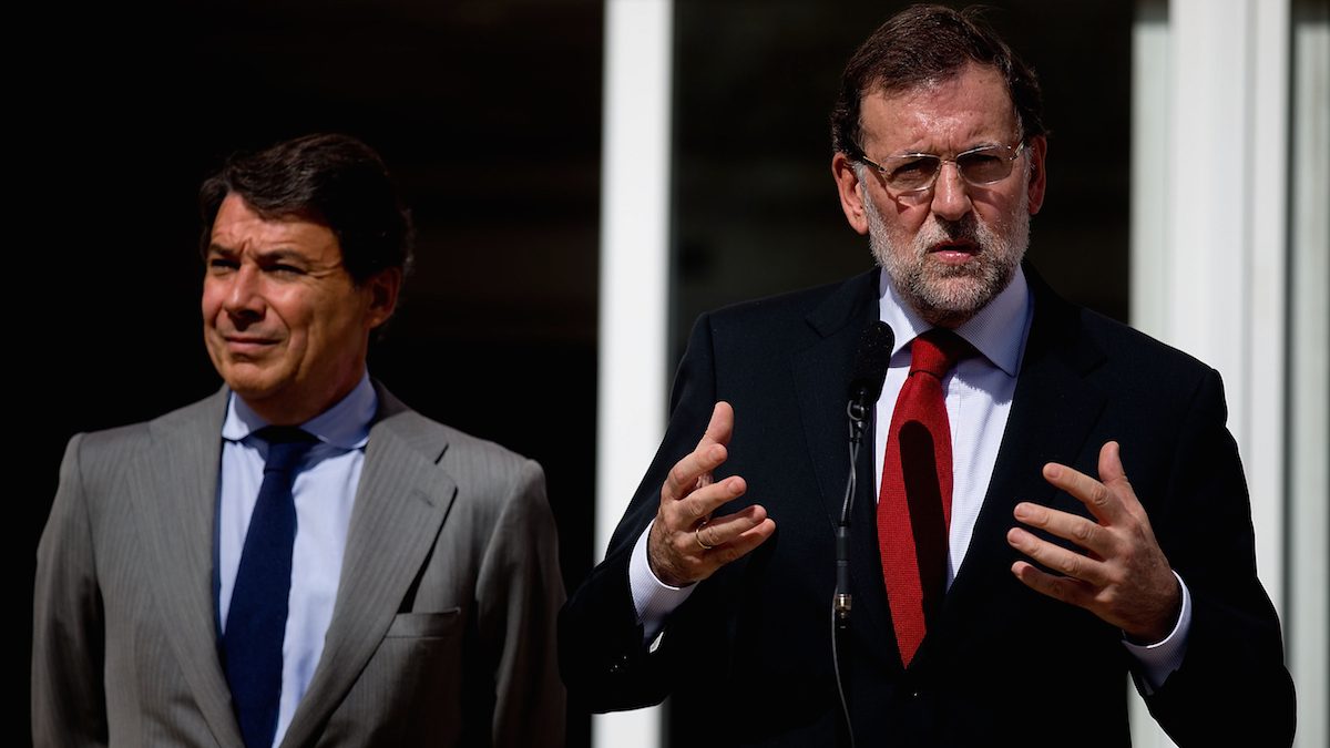 Ignacio González junto a Mariano Rajoy. (Foto: Getty)
