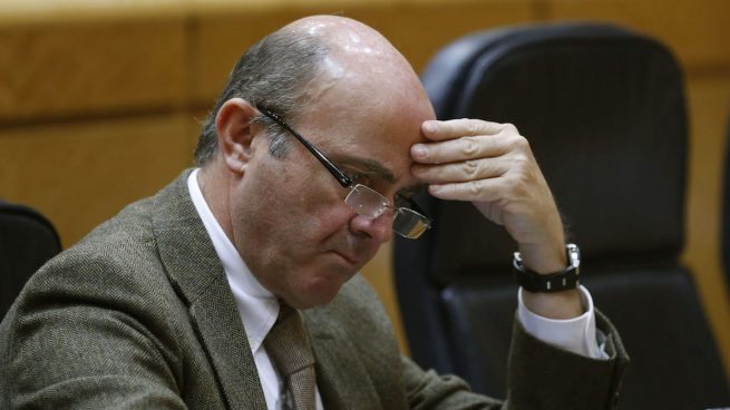 Guindos avisa: «El nivel de incertidumbre se acumula y puede afectar a la economía española»