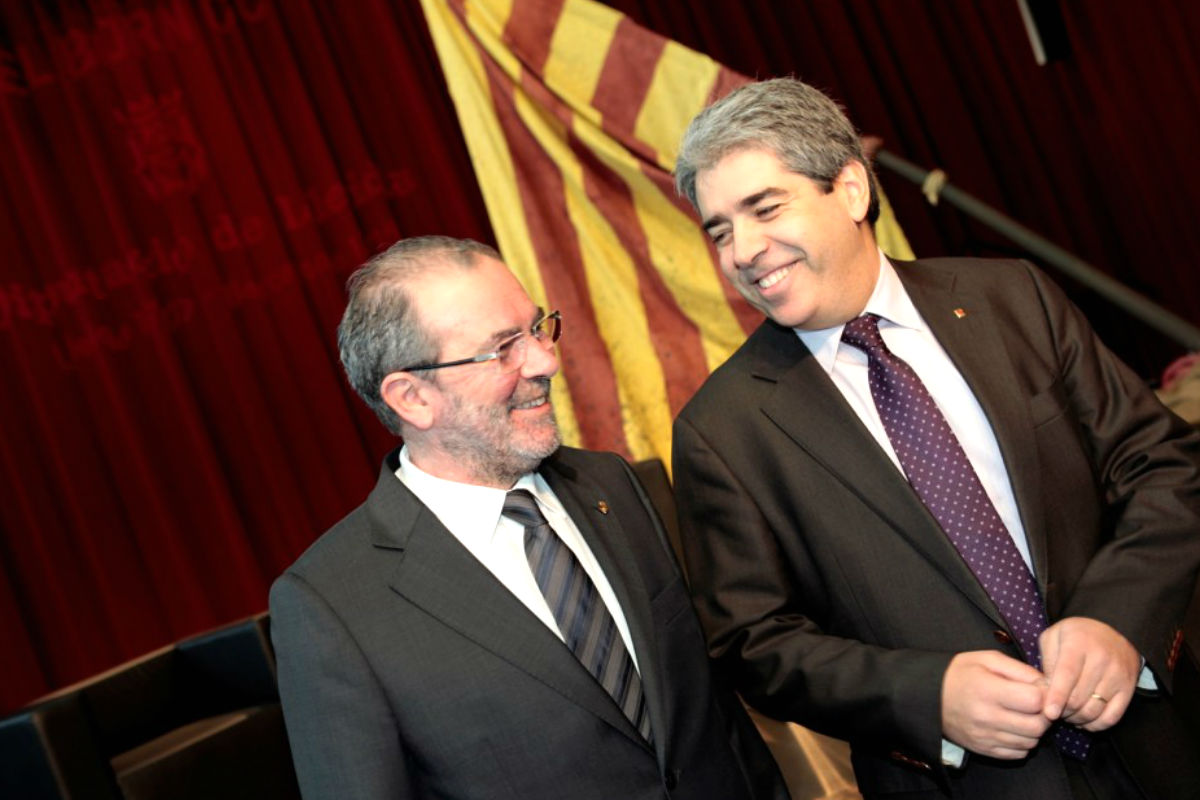 Joan Reñé i Huguet junto al ex conseller de Presidencia de la Generalitat, Francesc Homs (EFE)