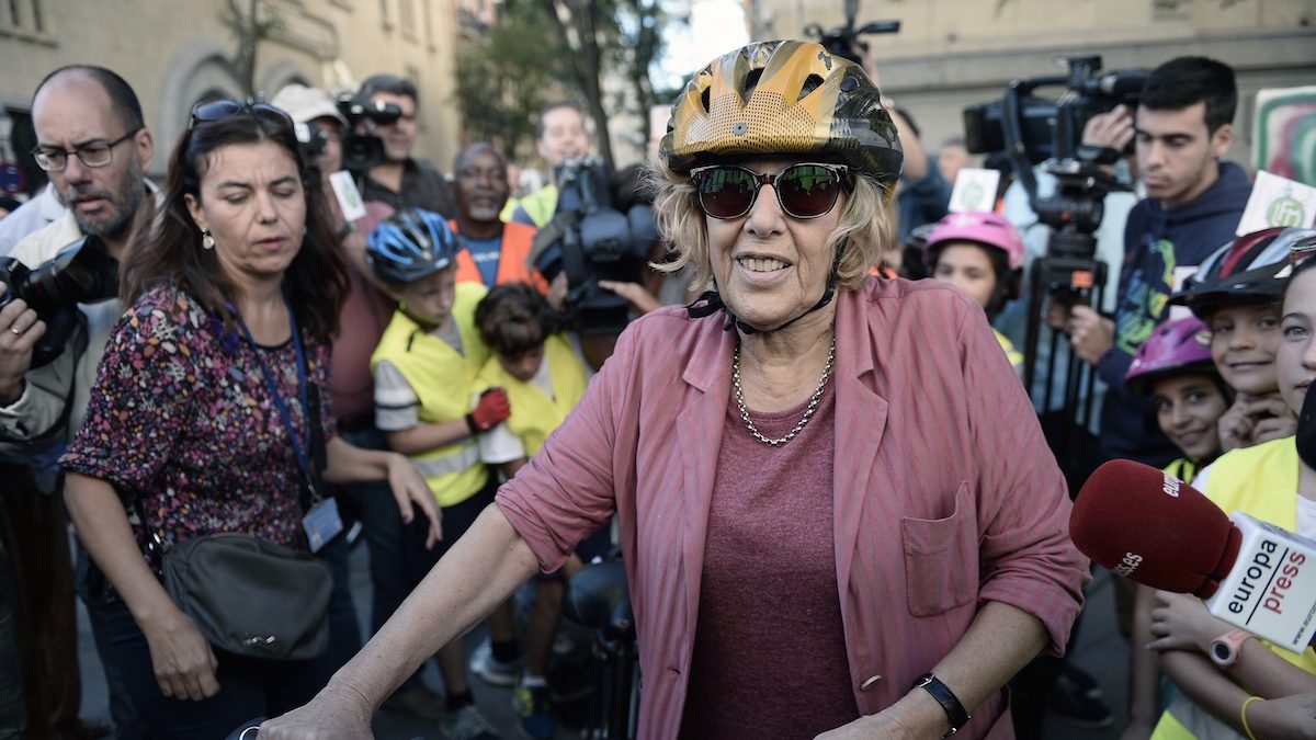 La alcaldesa Manuela Carmena, durante la celebración del día de Madrid sin coches (Foto: Getty)