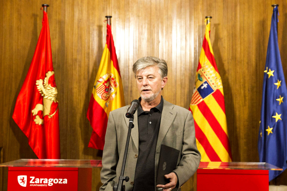 Pedro Santisteve, alcalde de Zaragoza. (Foto: EFE)