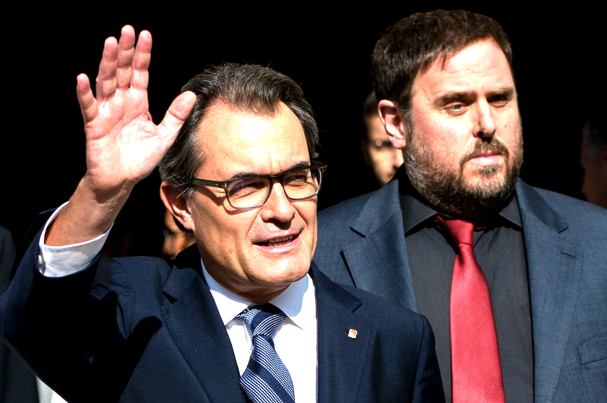 Artur Mas y Oriol Junqueras se despedirán del dinero extranjero si ganan las elecciones. (Foto: GETTY)