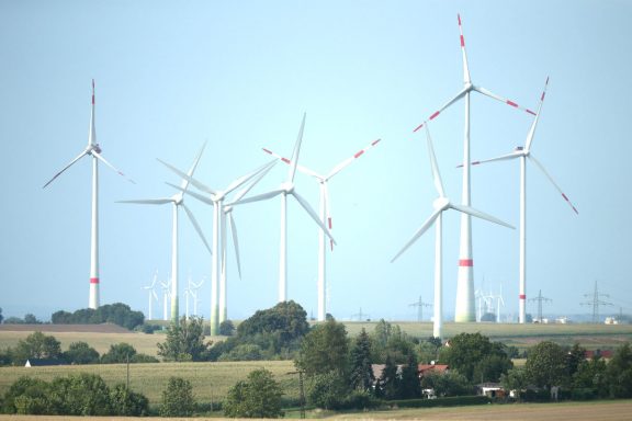 Molinos de viento para generar electricidad.