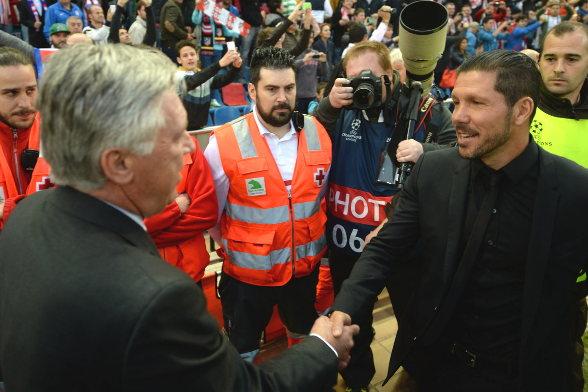 Simeone vivió una gran rivalidad con Ancelotti. (AFP)