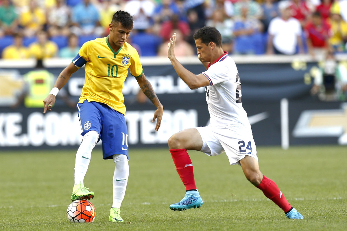 Neymar durante un partido con la selección brasileña (Getty)
