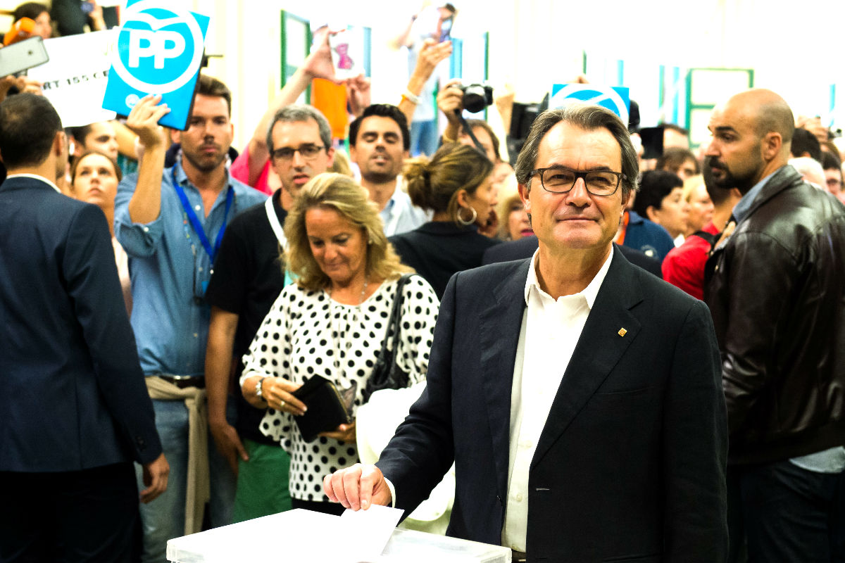 Artur Mas votando el pasado 27 de septiembre (Foto: Getty)