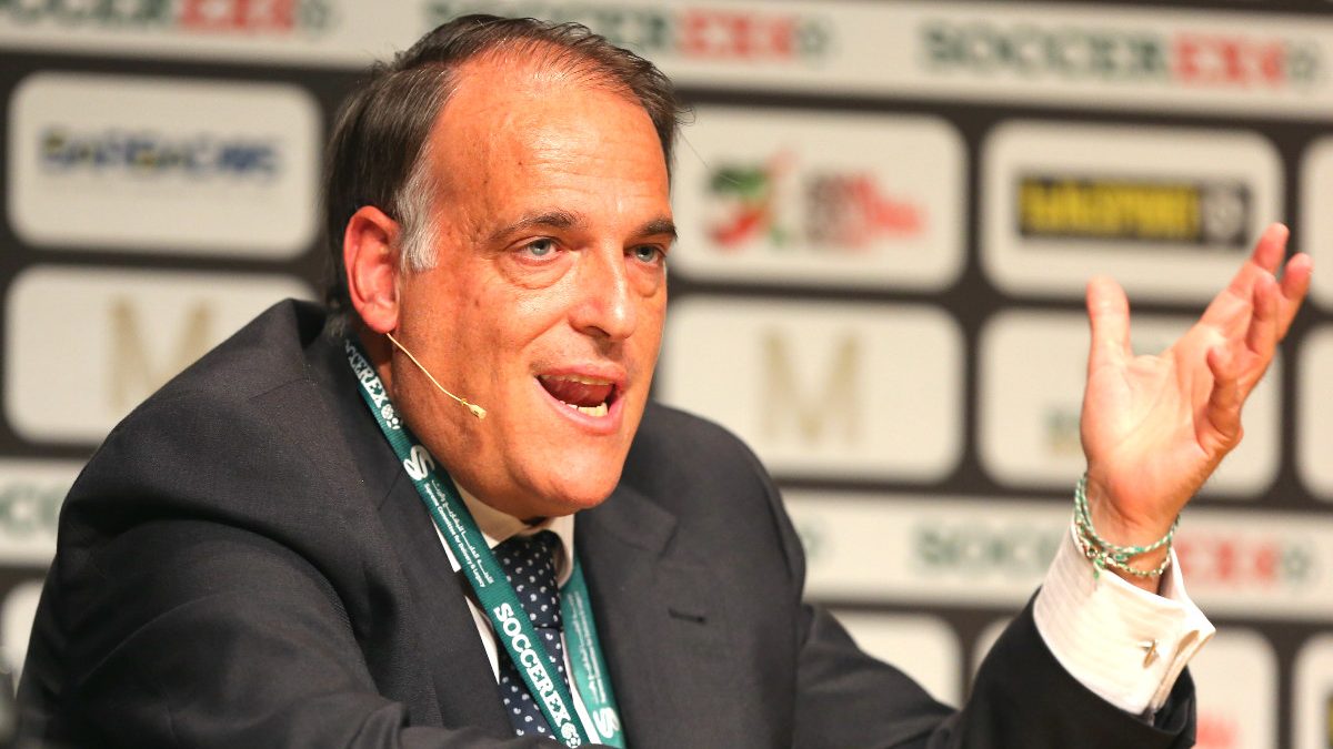 Javier Tebas, presidente de la Liga de Fútbol Profesional, durante una rueda de Prensa. (Getty)