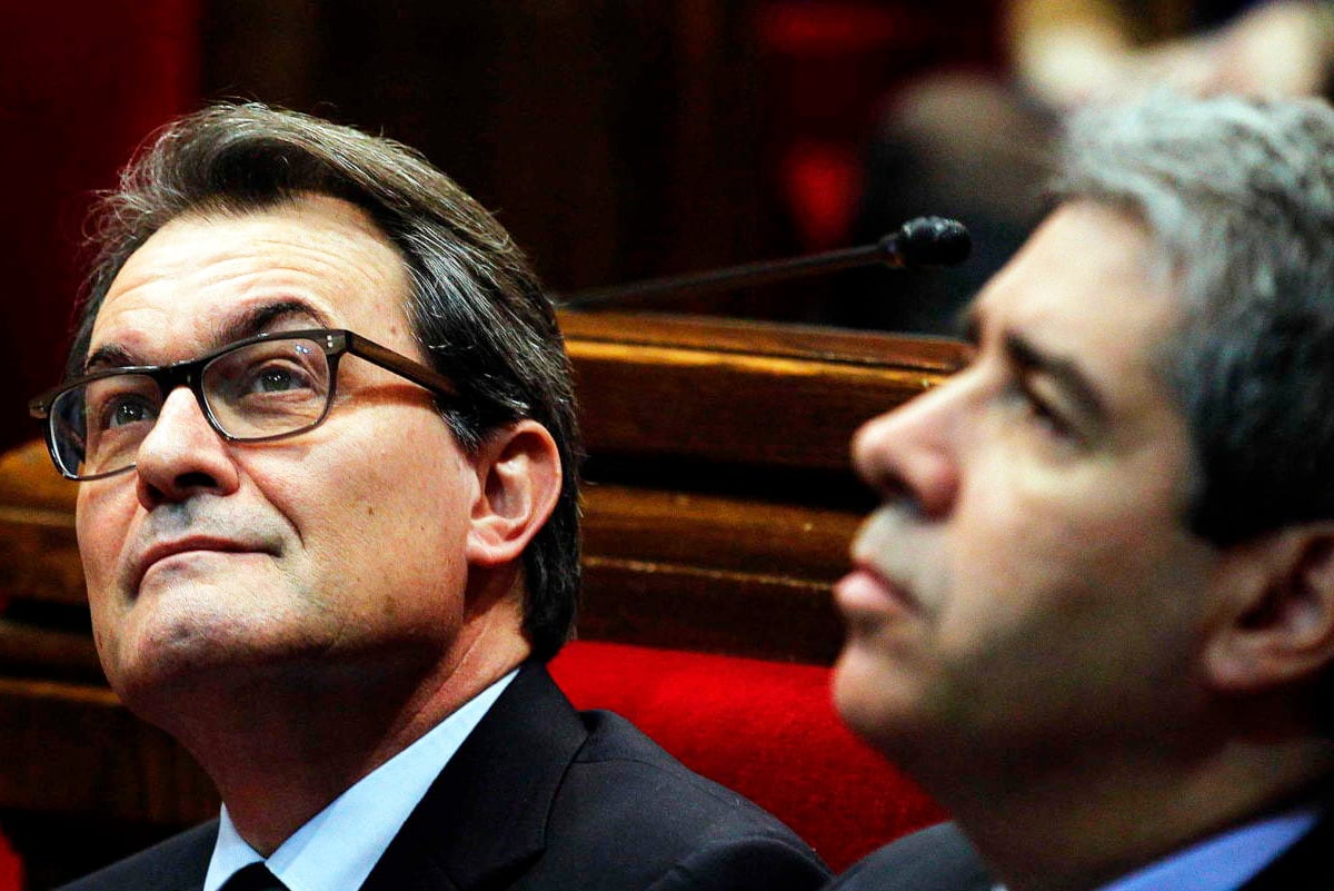 Francesc Homs y Artur Mas. (Foto: Efe)