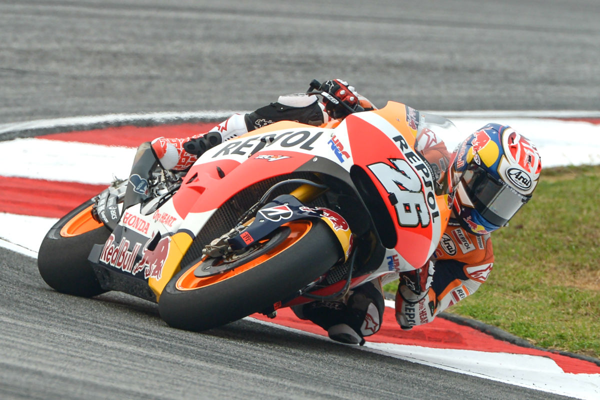 Dani Pedrosa, en un momento de su vuelta rápida al Circuito de Malasia. (AFP)