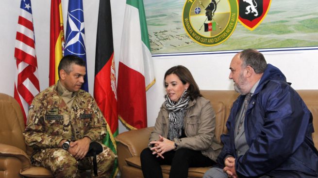Afganistán-militares-misión-Soraya Sáenz de Santamaría