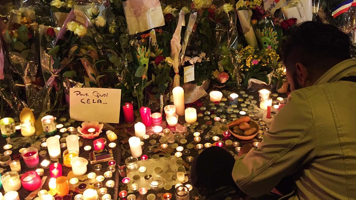 Estampas de París al día siguiente de los terribles atentados terroristas