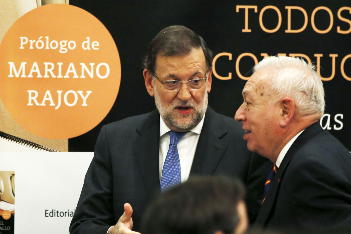 Mariano Rajoy, durante la presentación del libro del ministro Margallo (Foto: EFE)