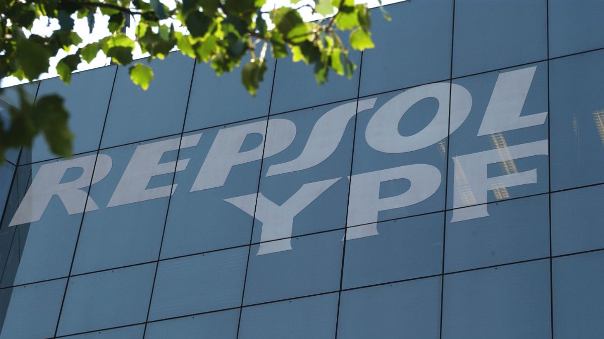 Sede de Repsol YPF.