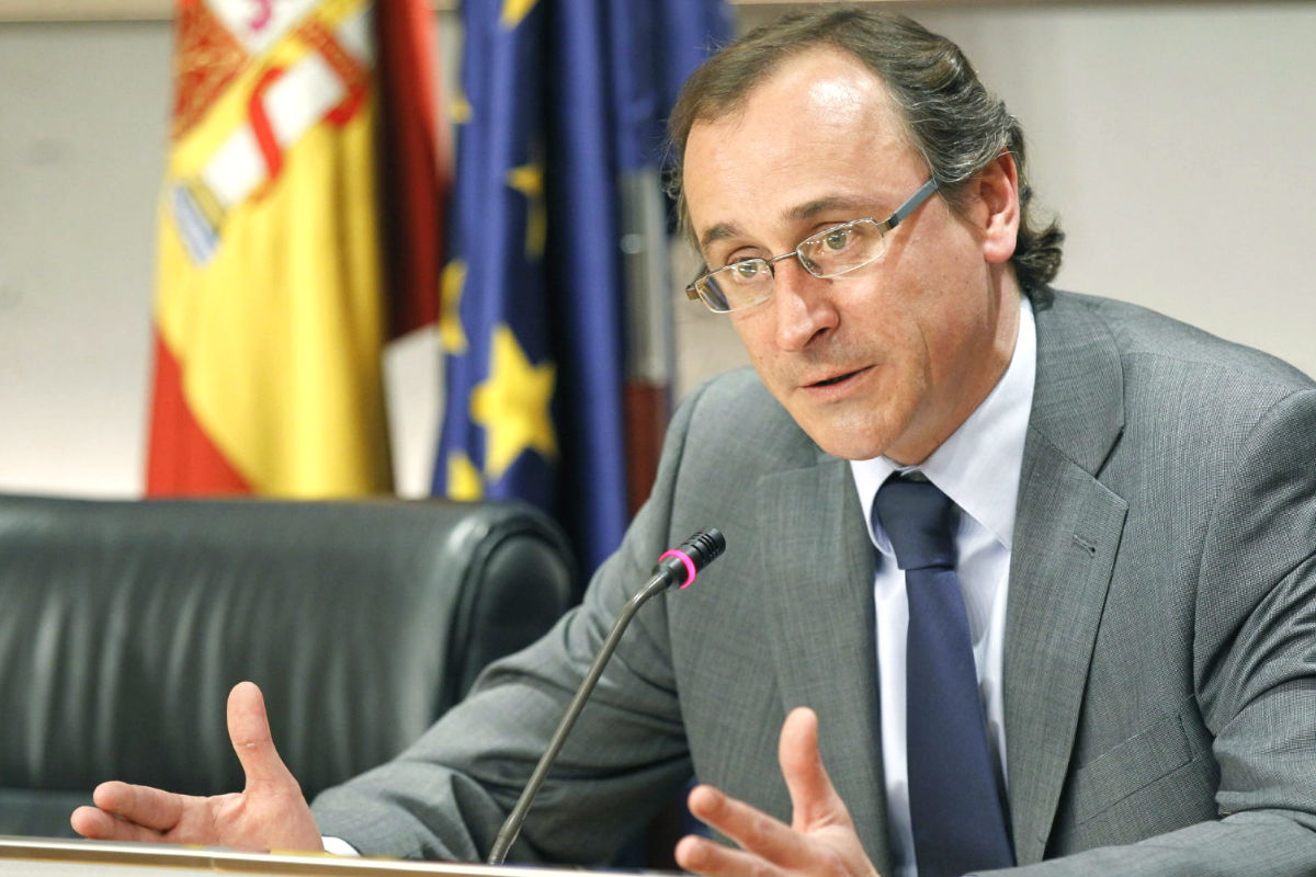 El ministro de sanidad, Alfonso Alonso (Foto: Efe)
