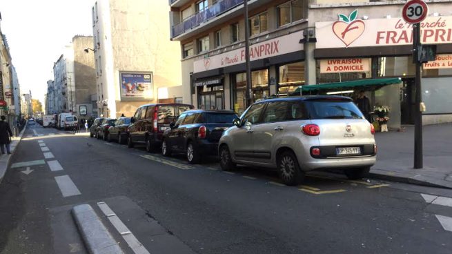 Coche-Atentados de París-13N