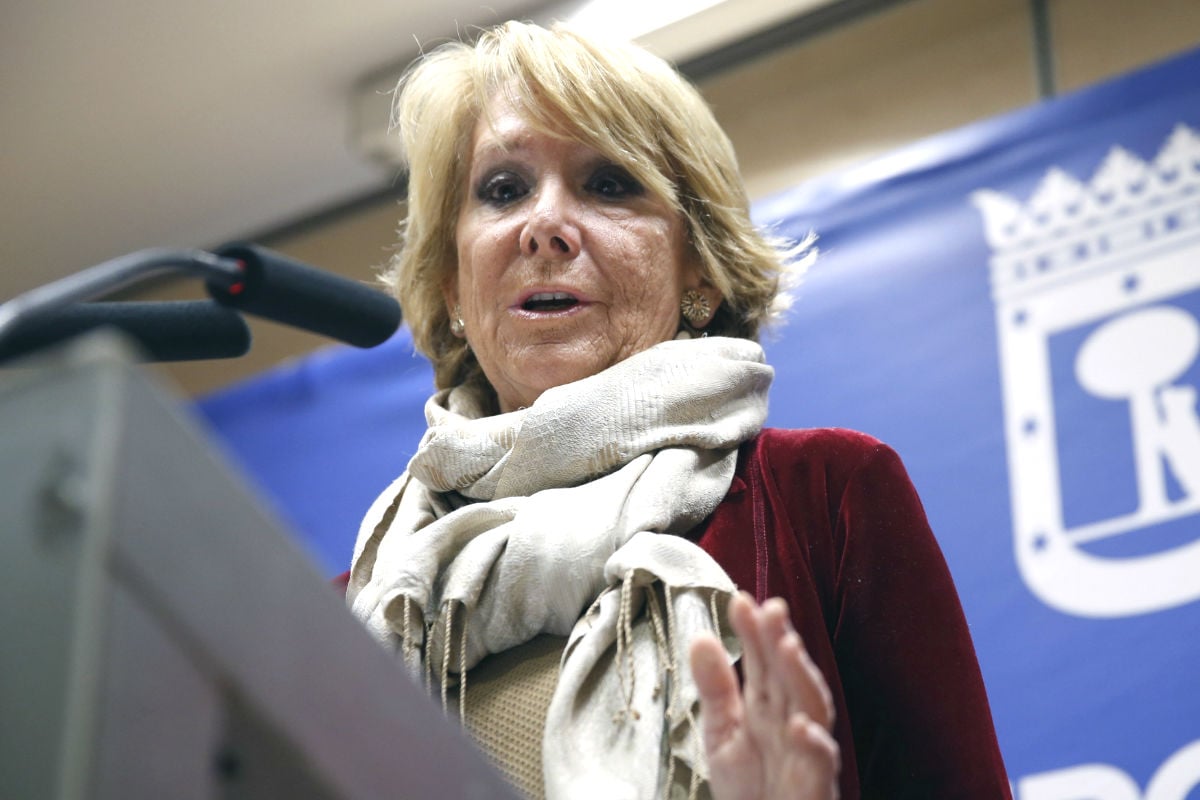 Esperanza Aguirre en rueda de prensa. (Foto: EFE)