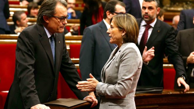 Artur Mas-Carme Forcadell-Parlament-TSJC-Constitucional