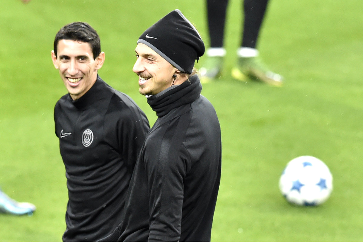 Ibrahimovic y Di María, ayer en el entrenamiento del PSG en el Bernabéu. (AFP)