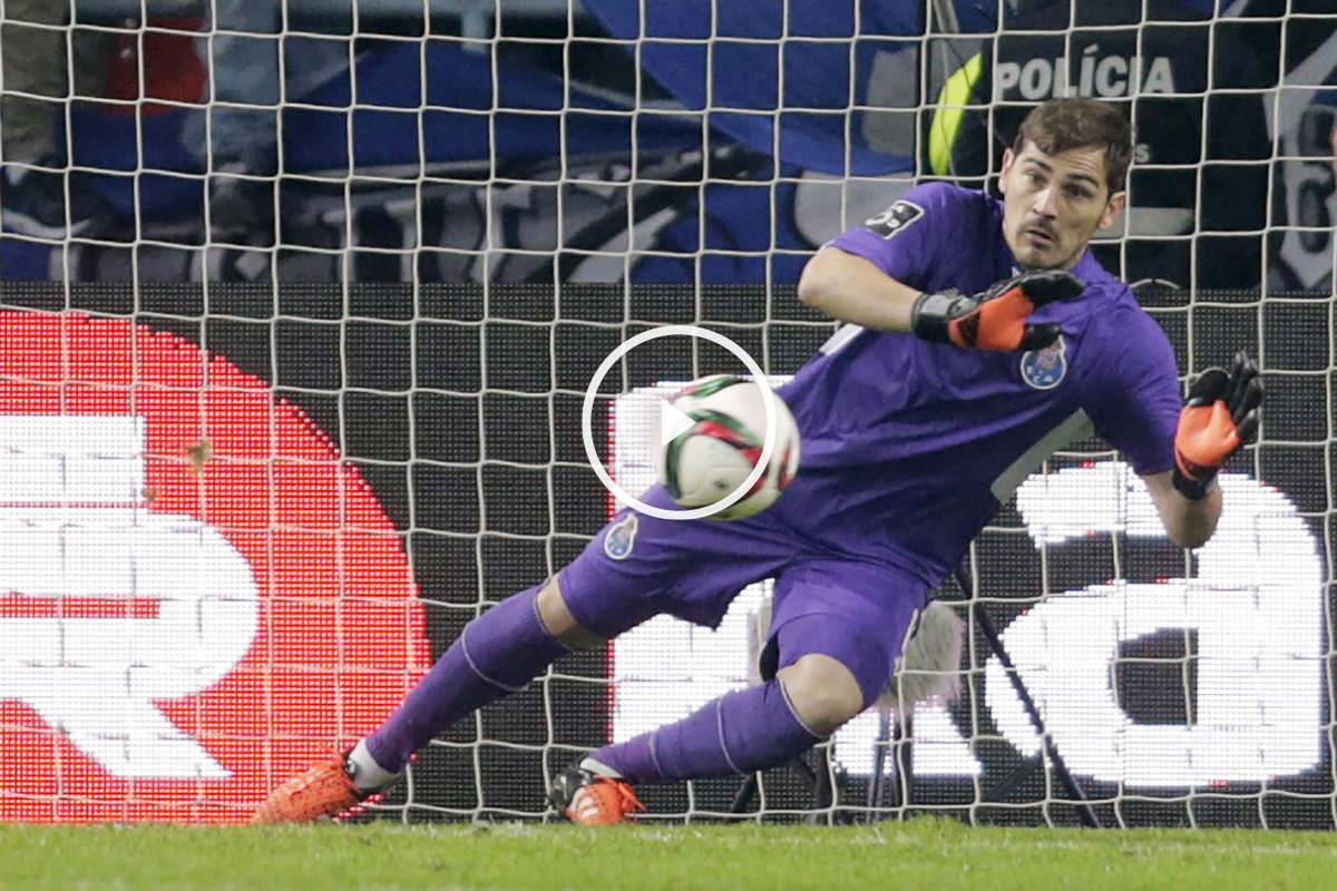 Iker Casillas salvó al Oporto (Reuters)