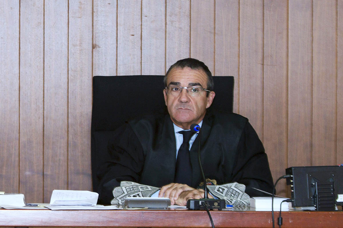 El magistrado Juan Pedro Yllanes en una sala del juzgado. (Foto: EFE)