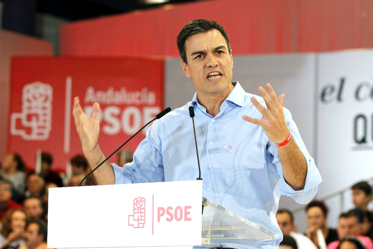 Pedro Sánchez durante un acto de campaña. (Foto: Efe)
