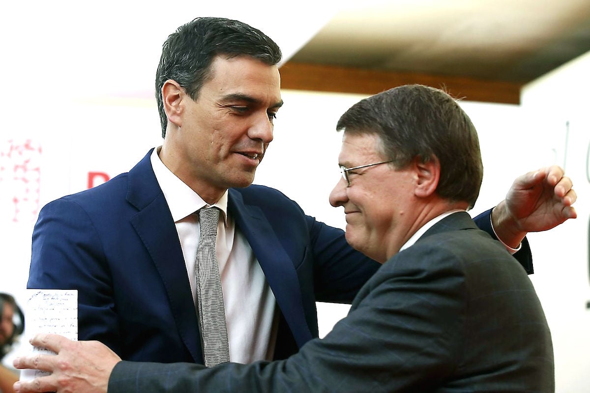 Los críticos liderados por Jordi Sevilla piden la dimisión de Montero para «reactivar» al PSOE
