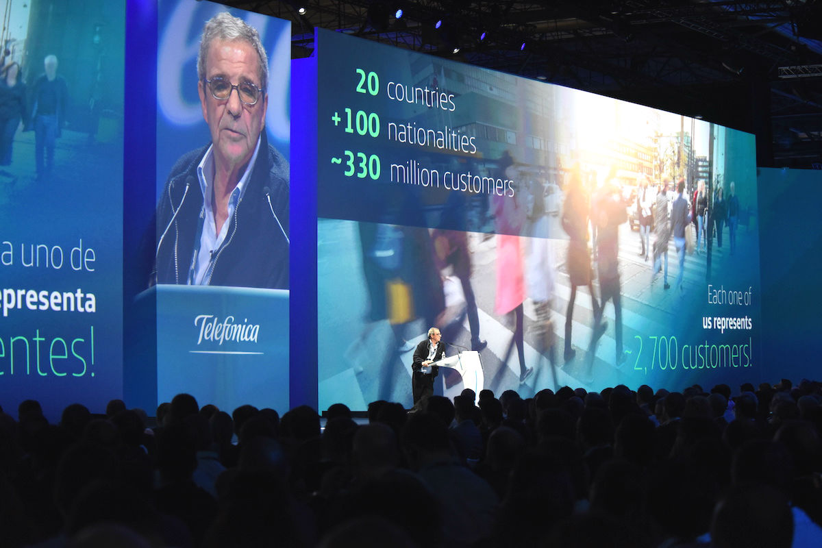 El presidente de Telefónica, César Alierta, en la presentación del nuevo plan estratégico.