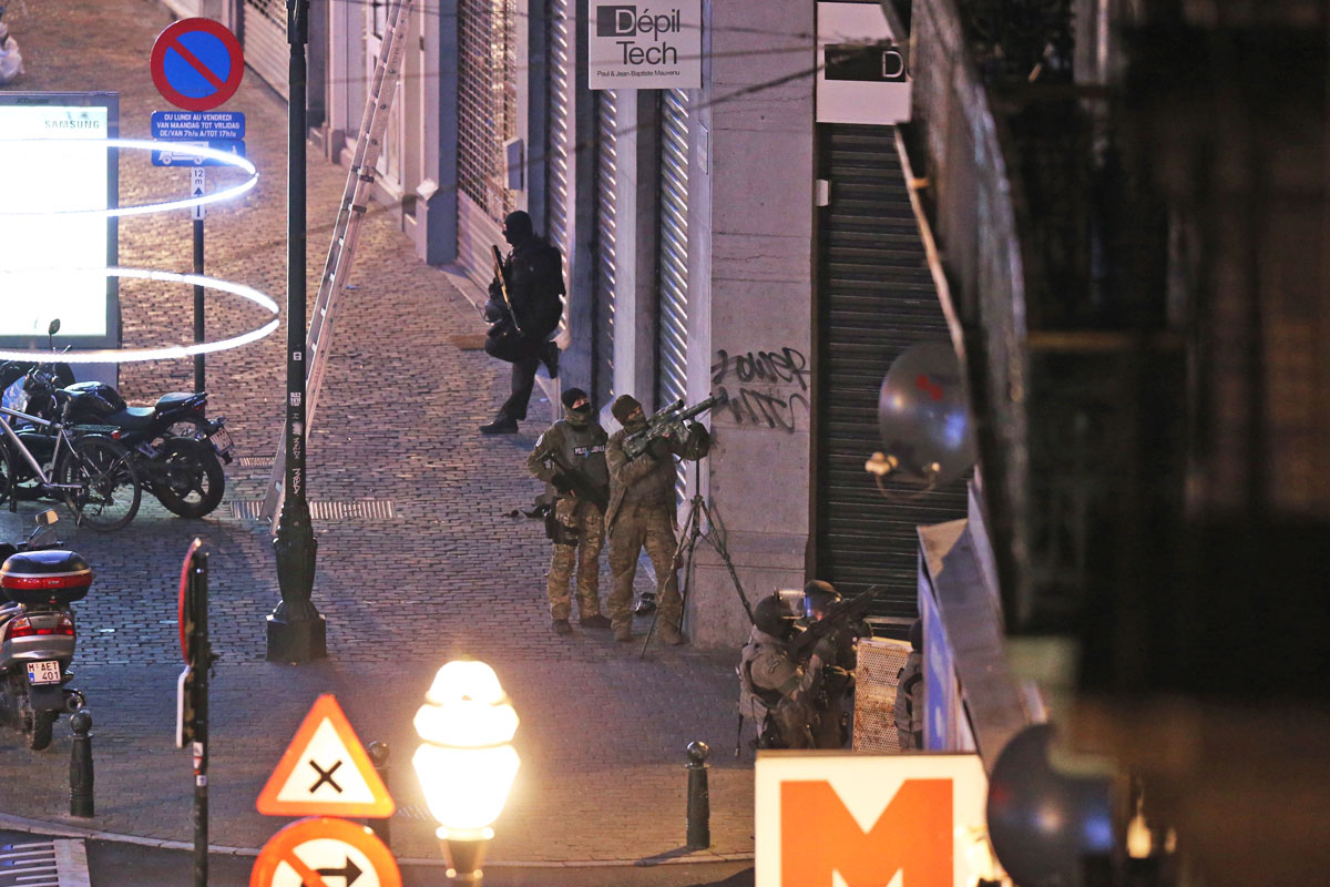 Bruselas, tomada por la policía y el ejército desde los atentados de París. (Foto: AFP)