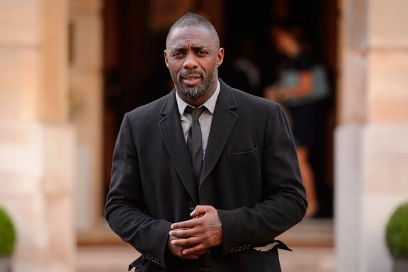 Idris Elba como James Bond