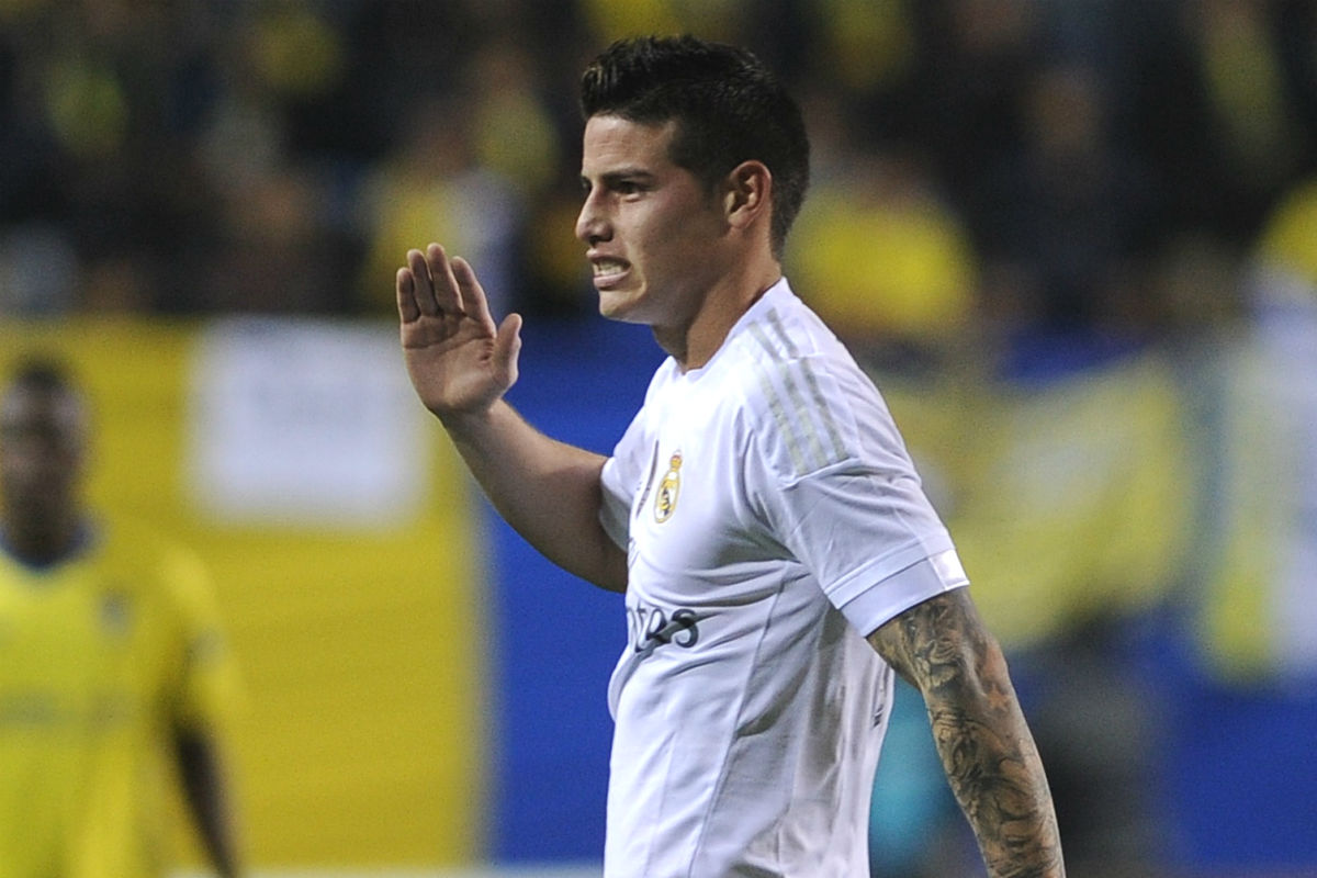 James Rodríguez ha bajado su rendimiento físico. (AFP)