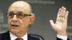 Cristóbal Montoro, ministro de Hacienda. (Foto: EFE)