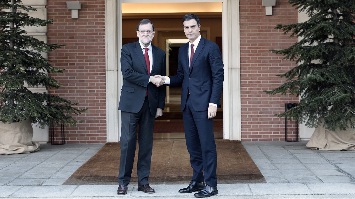 Mariano Rajoy y Pedro Sánche. (Foto: AFP)