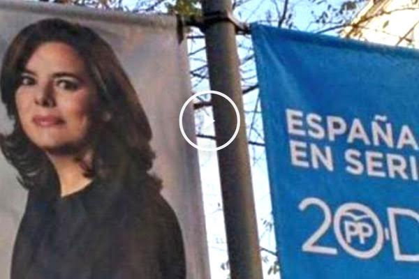 Cartel electoral con la imagen de Soraya Sáenz de Santamaría.