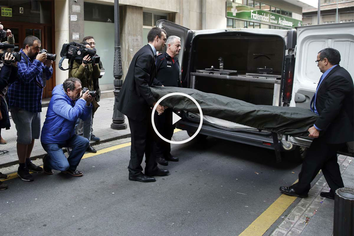 También hoy se ha encontrado el cadavez de una mujer de 86 años asesinada por su hermana en Bilbao. (Foto: EFE)