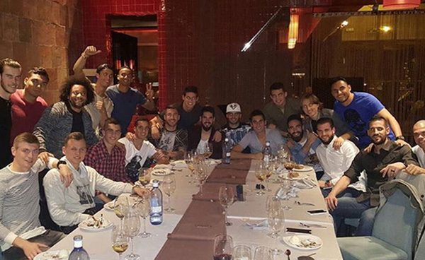 La plantilla del Real Madrid se conjura con una cena de equipo